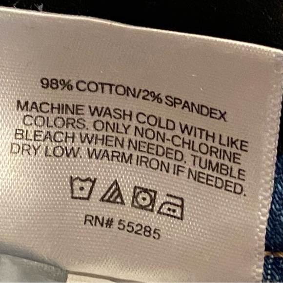 Express Super High Rise Midi Denim Shorts Women’s Size 6 R Mom Jean Belted Jorts - Picture 8 of 13